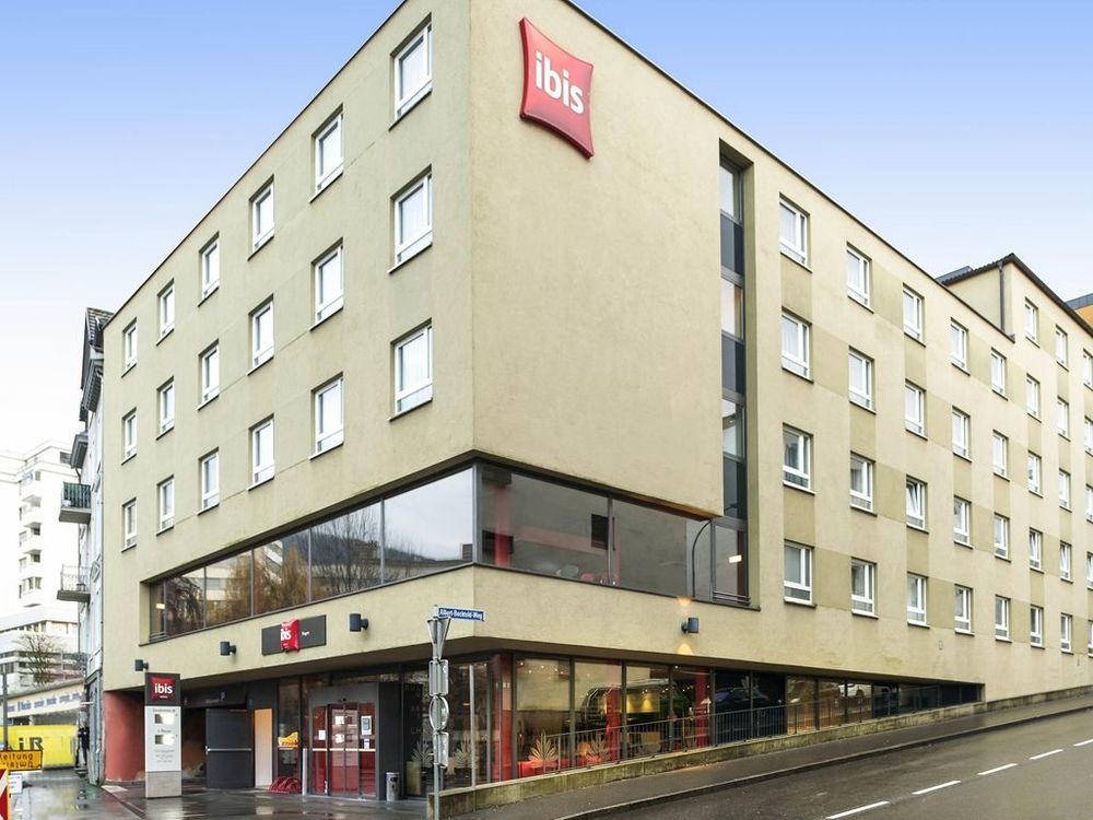 Hotel Ibis Брегенц Екстериор снимка