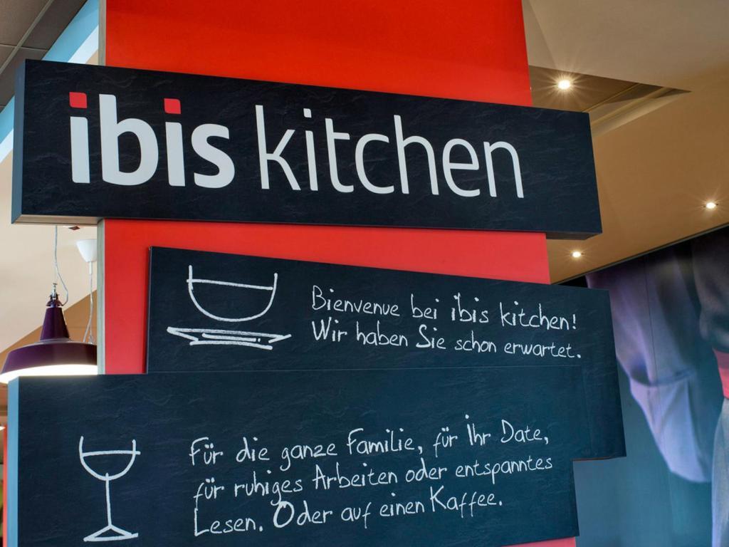 Hotel Ibis Брегенц Екстериор снимка
