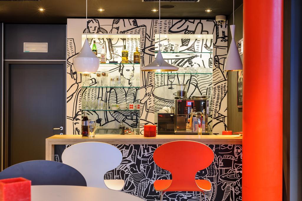 Hotel Ibis Брегенц Екстериор снимка