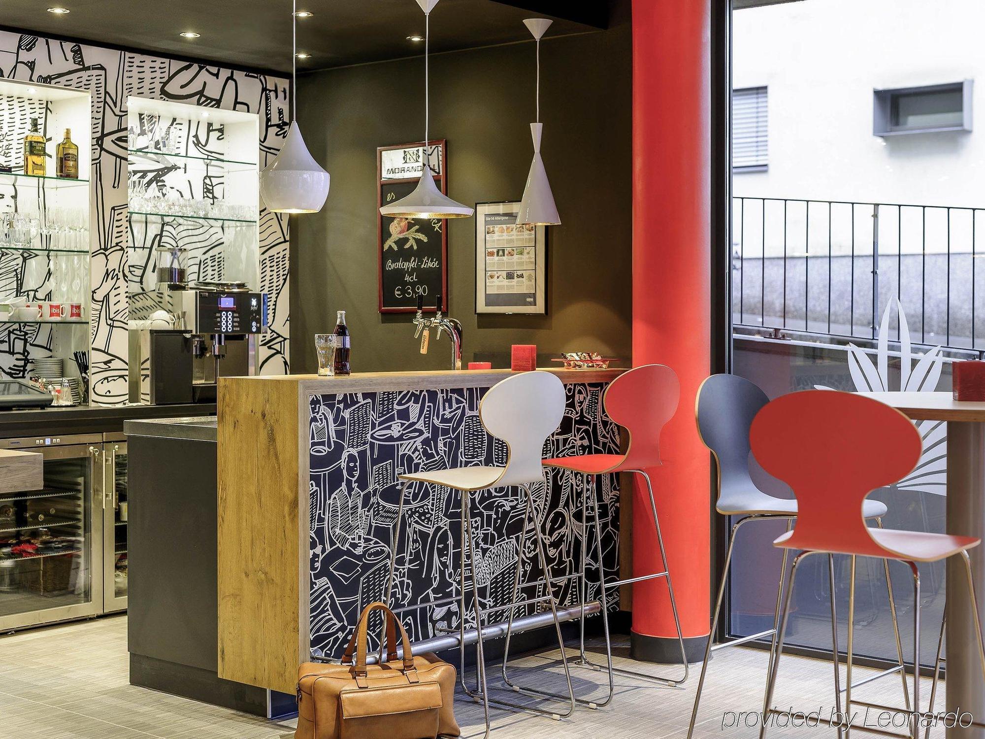 Hotel Ibis Брегенц Екстериор снимка