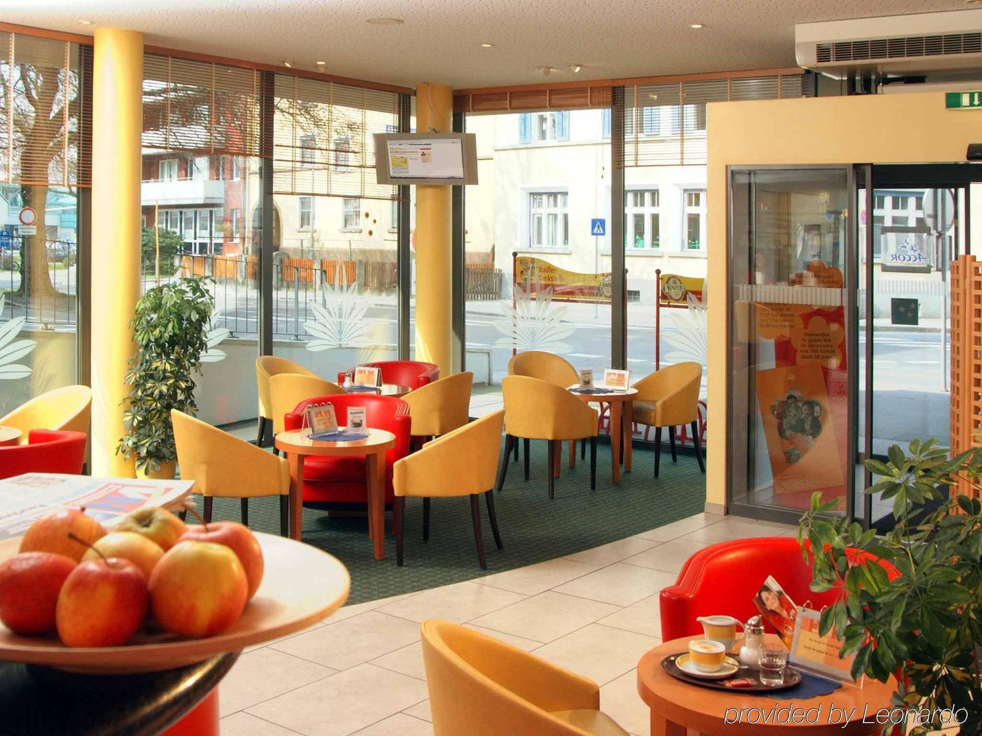 Hotel Ibis Брегенц Екстериор снимка