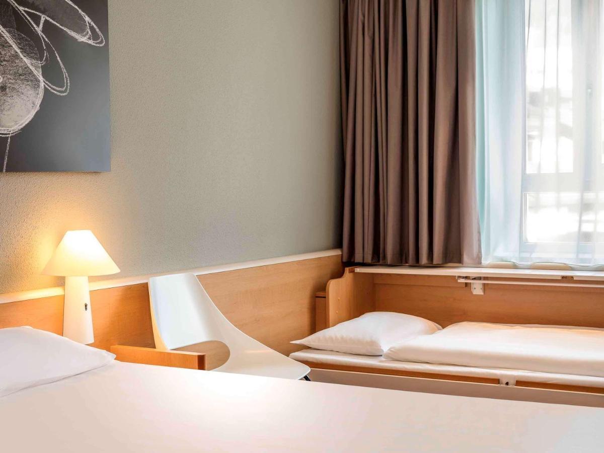 Hotel Ibis Брегенц Екстериор снимка