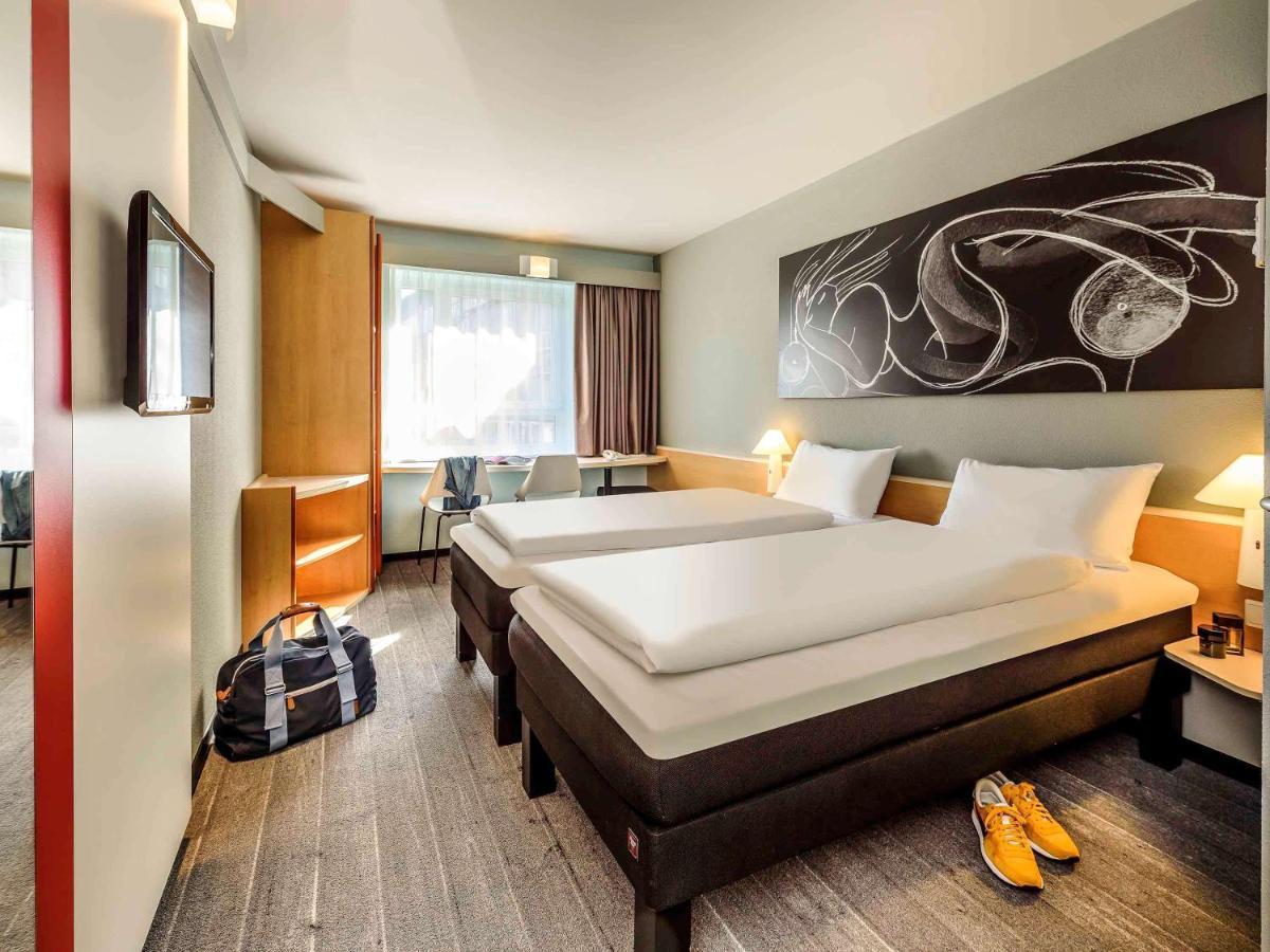 Hotel Ibis Брегенц Екстериор снимка